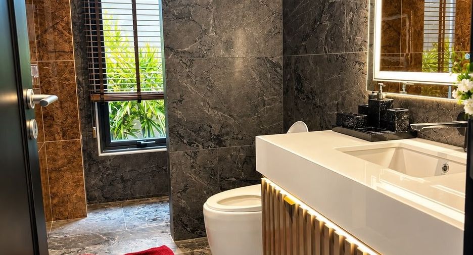 Villa en alquiler de 4 habitaciones en Mueang Phuket, Phuket