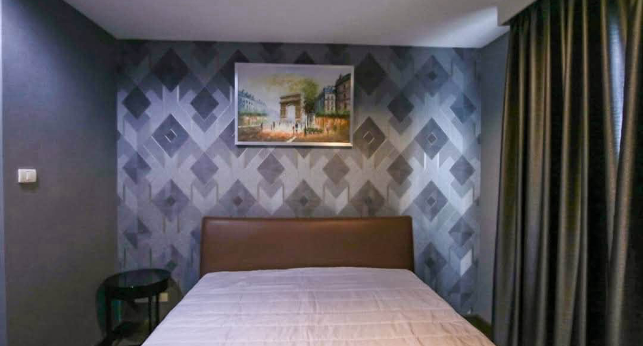 Wohnung zur Miete mit 3 Zimmer in Huai Khwang, Bangkok