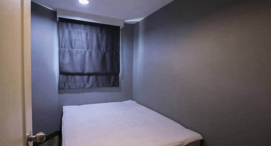 Wohnung zur Miete mit 3 Zimmer in Huai Khwang, Bangkok