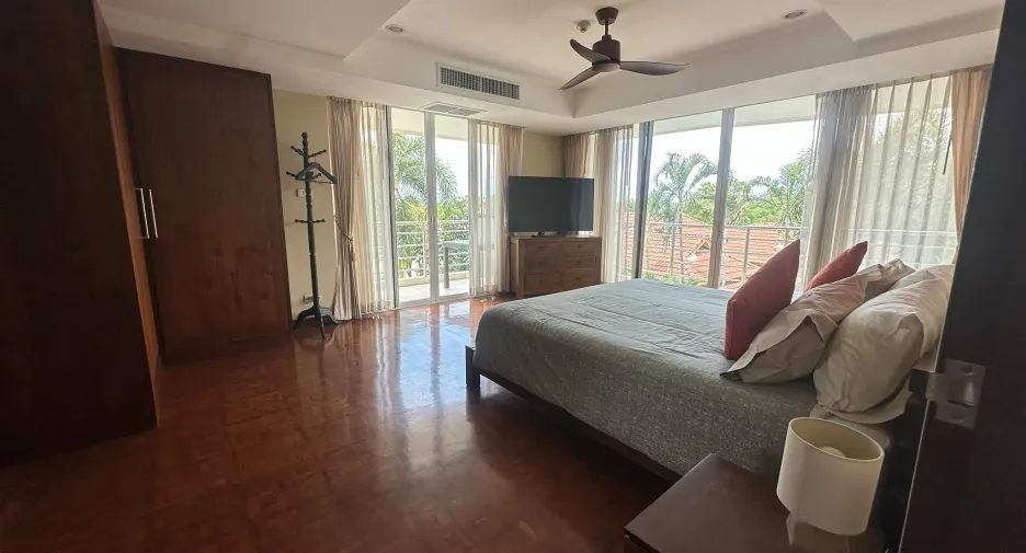 À vendre 3 chambres condo à Hua Hin, Prachuap Khiri Khan