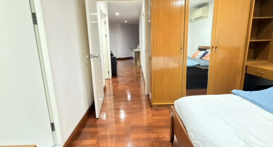 For rent 2 ベッドルーム condo in Watthana, Bangkok
