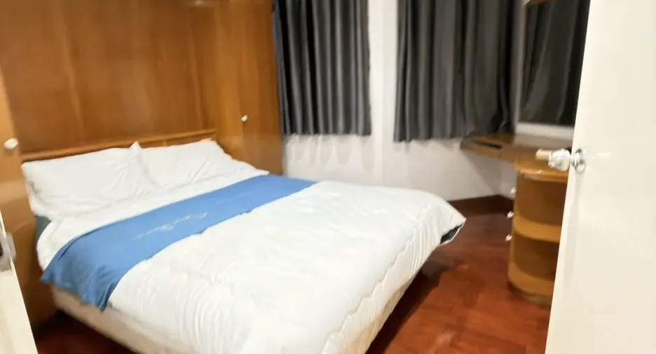 For rent 2 ベッドルーム condo in Watthana, Bangkok