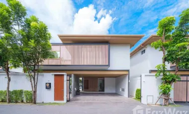 À louer 5 chambres villa à Mueang Phuket, Phuket