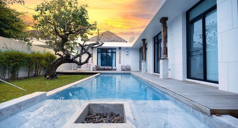 Villa zum Kauf und zur Miete mit 3 Zimmer in Mueang Phuket, Phuket