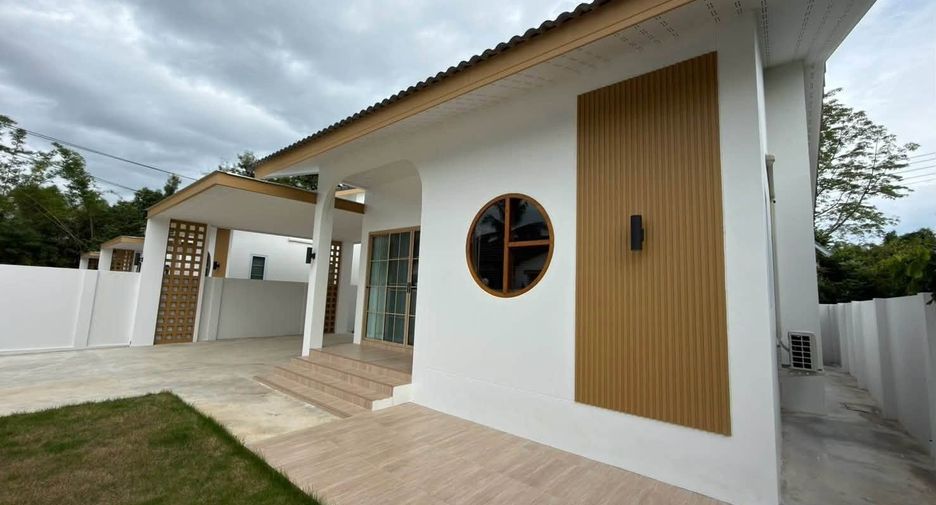 Casa en alquiler de 2 habitaciones en Saraphi, Chiang Mai