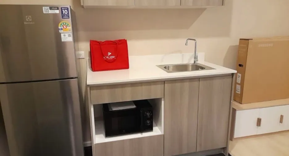 Condo en alquiler de 1 habitaciones en Bang Phli, Samut Prakan