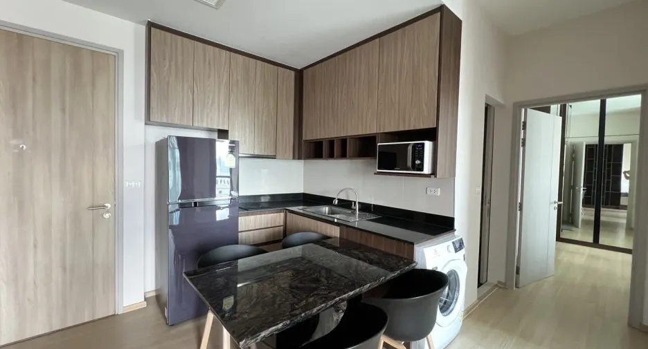 For sale 2 bedrooms condo in Watthana, Bangkok