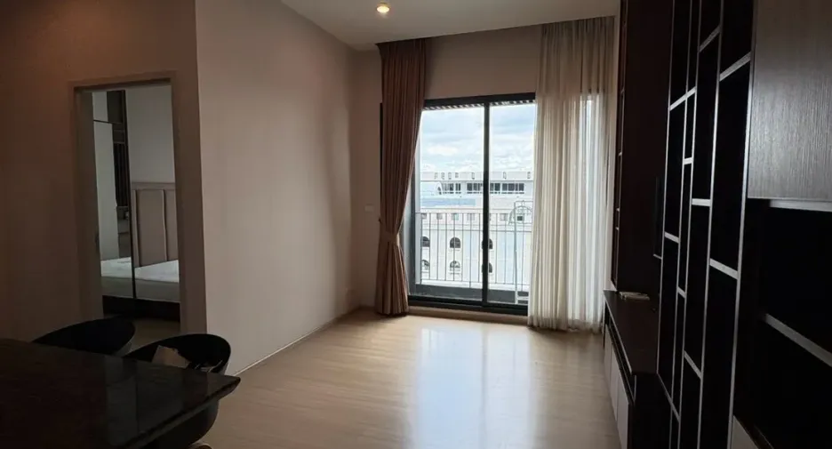 For sale 2 bedrooms condo in Watthana, Bangkok