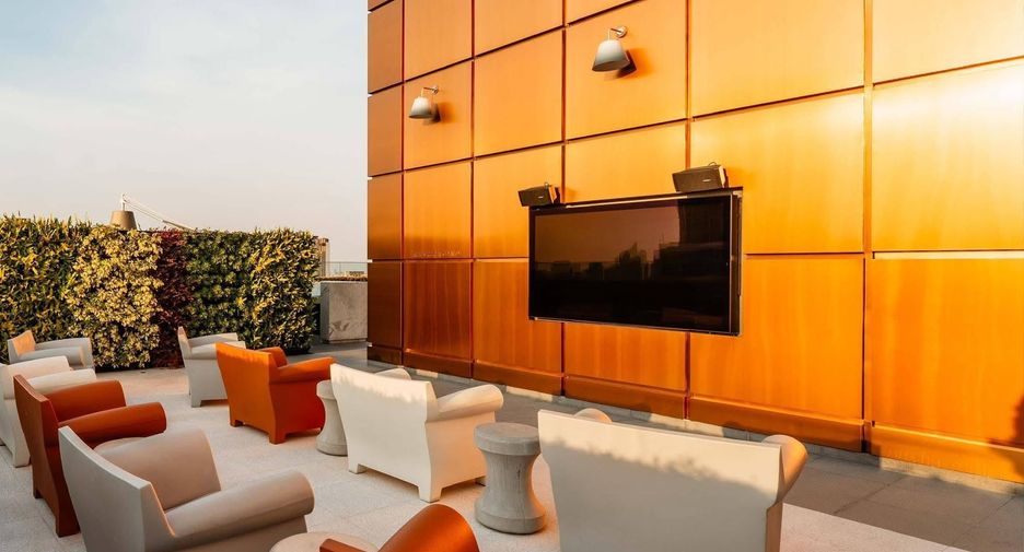 Condo en venta y en alquiler de 2 habitaciones en Watthana, Bangkok
