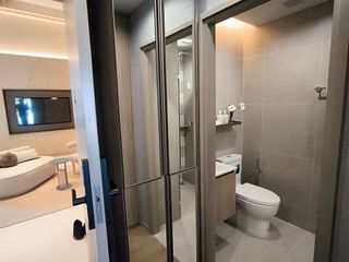 Продажа 1 кровать кондо в Дусит, Бангкок