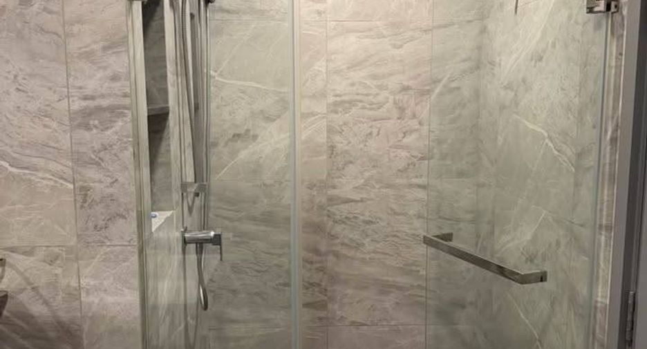 For sale 1 bed condo in Watthana, Bangkok