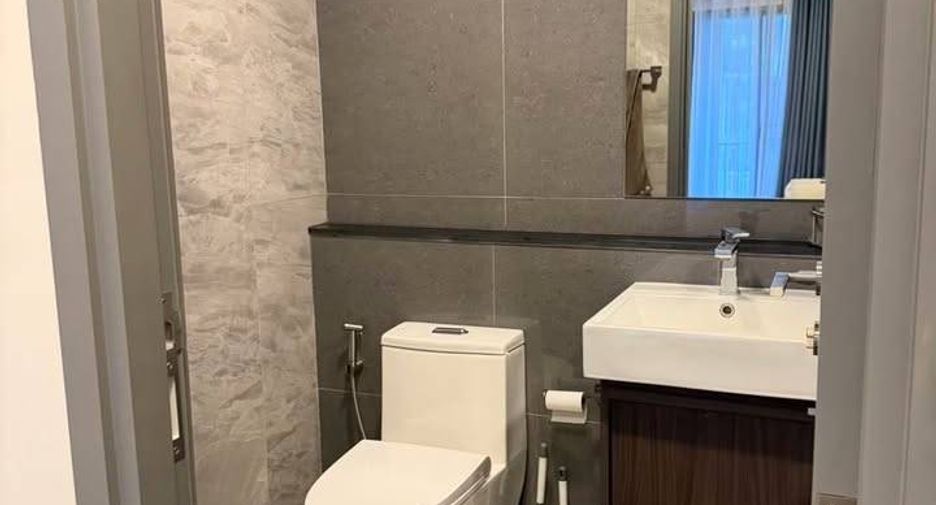 For sale 1 bed condo in Watthana, Bangkok