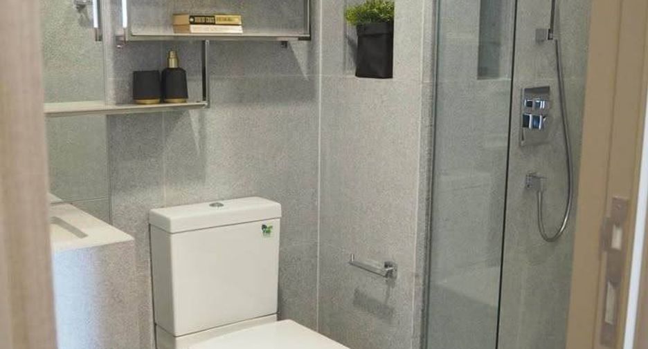 For sale 2 bedrooms condo in Pathum Wan, Bangkok