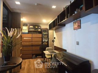 Wohnung zum Kauf mit 2 Zimmer in Wang Thonglang, Bangkok