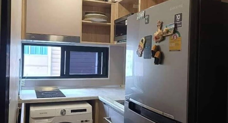 For sale 2 bedrooms condo in Wang Thonglang, Bangkok