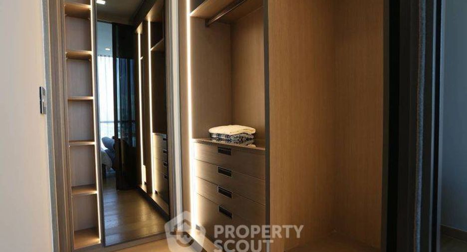 For rent and for sale 2 bedrooms condo in Watthana, Bangkok