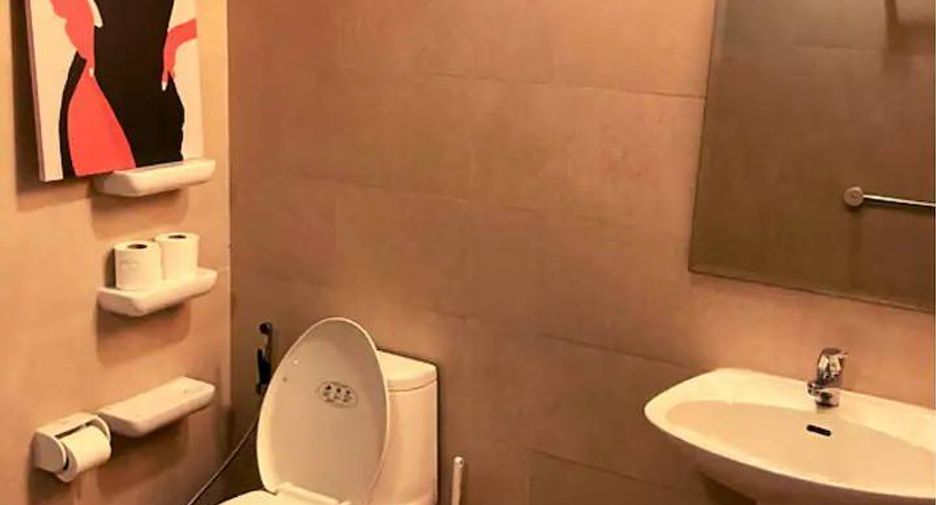 For rent 1 bed condo in Pathum Wan, Bangkok