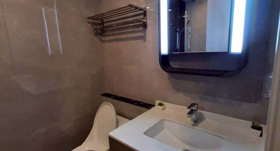 For rent 1 Beds condo in Huai Khwang, Bangkok
