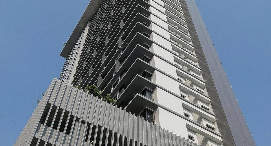 For rent 1 bed condo in Sathon, Bangkok