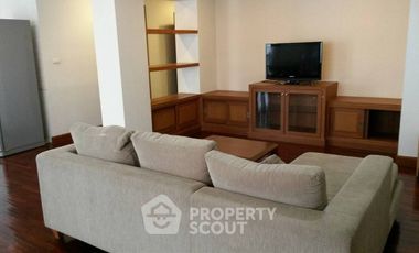 For rent 2 bedrooms apartment in Pathum Wan, Bangkok