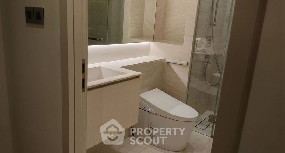 For rent 1 bed condo in Khlong Toei, Bangkok