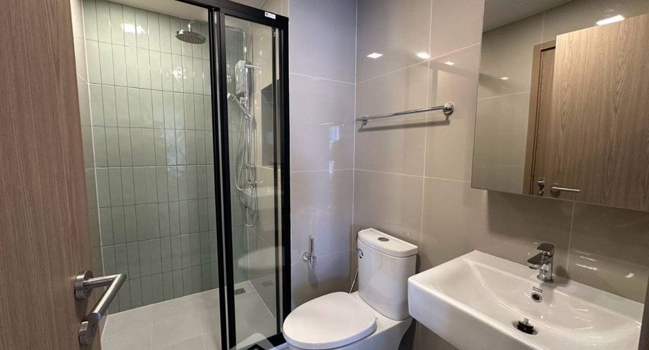 For rent 2 ベッドルーム condo in Khlong San, Bangkok