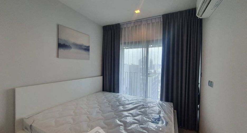À louer 1 chambre condo à Huai Khwang, Bangkok