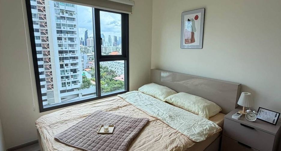 For rent 1 bed condo in Watthana, Bangkok