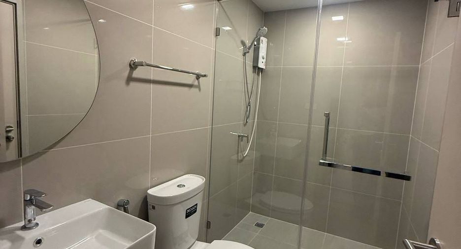 For rent 1 bed condo in Huai Khwang, Bangkok