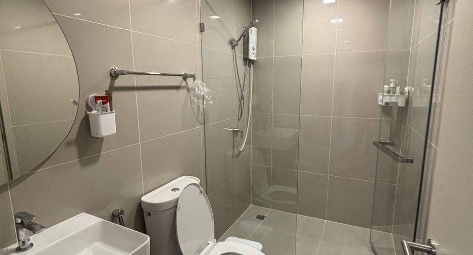 For rent 1 bed condo in Huai Khwang, Bangkok