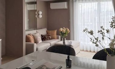 Wohnung zur Miete mit 2 Zimmer in Bang Rak, Bangkok