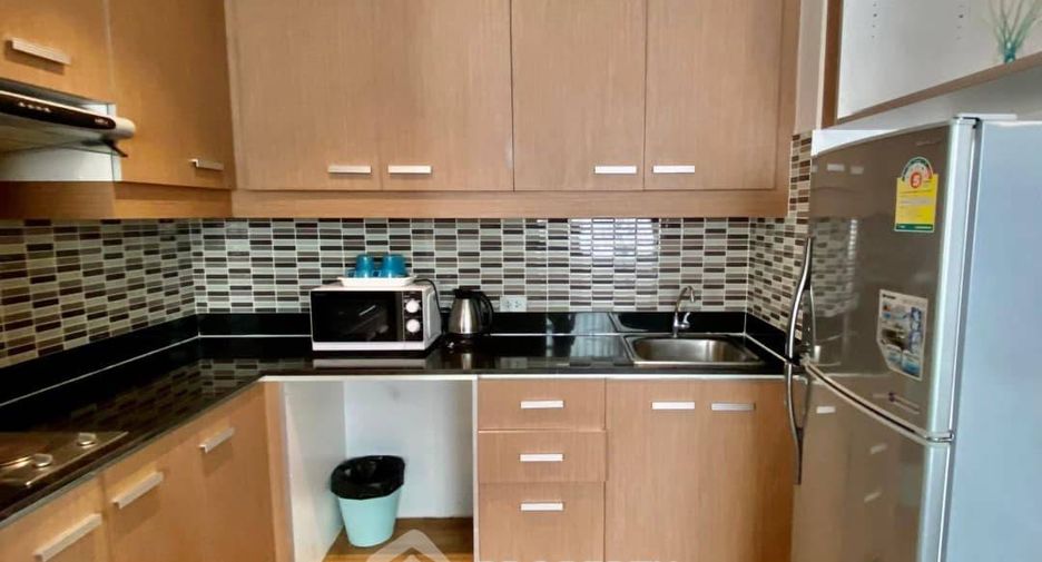 Apartamento en alquiler de 2 habitaciones en Khlong Toei, Bangkok
