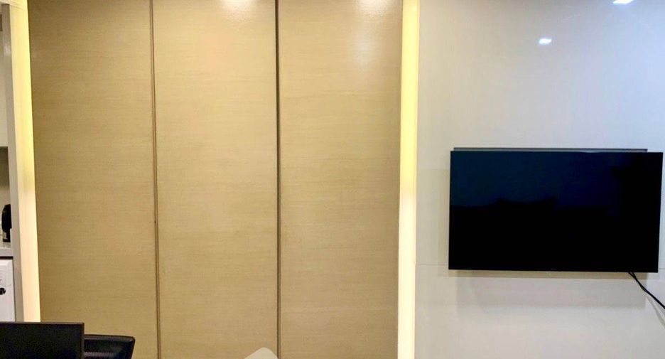 Condo en alquiler de 1 habitaciones en Khlong Toei, Bangkok