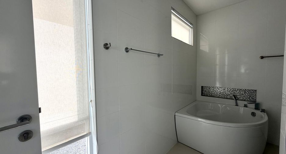 Casa en venta de 3 habitaciones en Hua Hin, Prachuap Khiri Khan