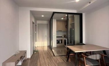Condo en alquiler de 2 habitaciones en Bang Sue, Bangkok