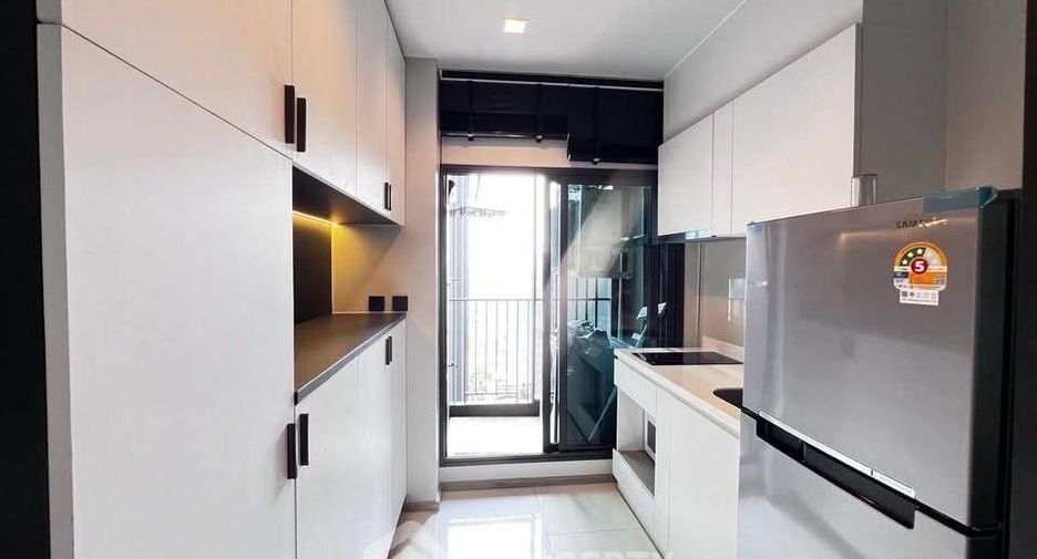 Wohnung zur Miete mit 1 Zimmer in Huai Khwang, Bangkok
