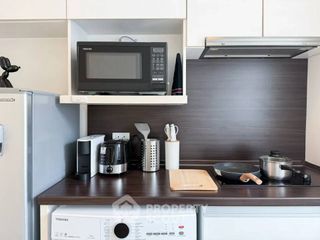 For rent 2 bedrooms condo in Khlong San, Bangkok