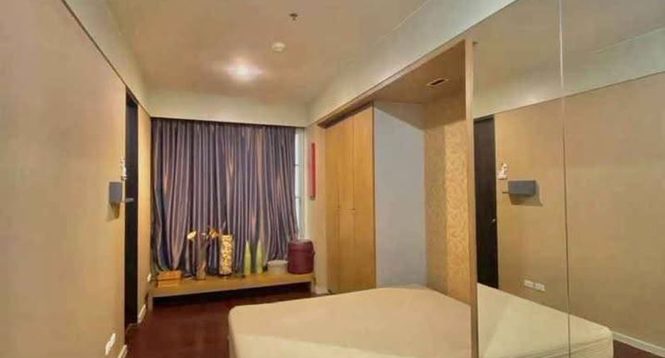 À louer 3 chambres condo à Khlong Toei, Bangkok