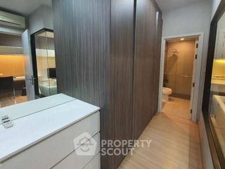 Condo en alquiler de 1 habitaciones en Khlong San, Bangkok