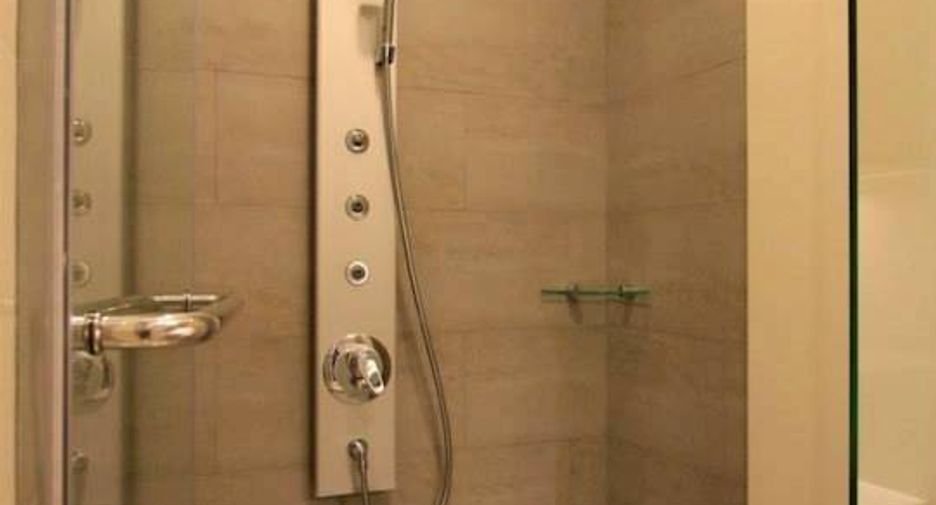 For rent 1 Beds condo in Khlong Toei, Bangkok