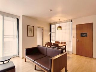 For sale 2 ベッドルーム condo in Phaya Thai, Bangkok