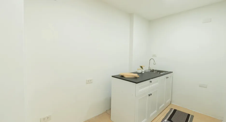 Wohnung zum Kauf mit 1 Zimmer in Yan Nawa, Bangkok