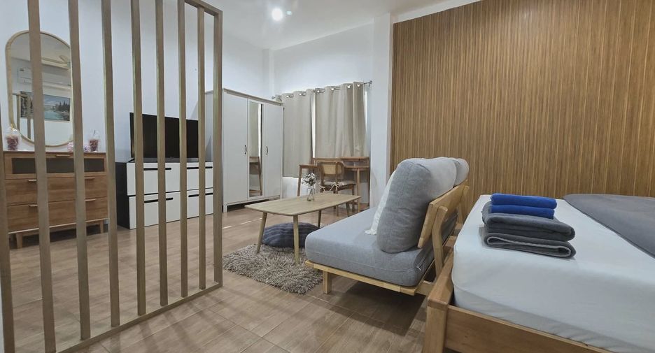 For rent 2 ベッドルーム townhouse in Mueang Phuket, Phuket