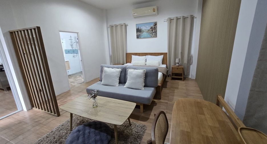 For rent 2 ベッドルーム townhouse in Mueang Phuket, Phuket