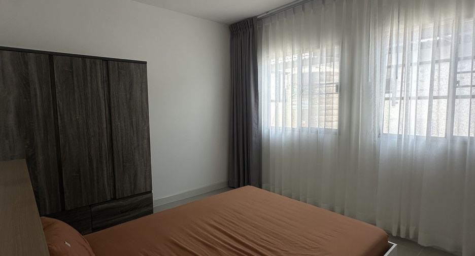 For rent 3 bedrooms house in Thalang, Phuket