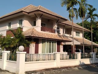 For sale 5 ベッドルーム house in Mueang Chiang Mai, Chiang Mai