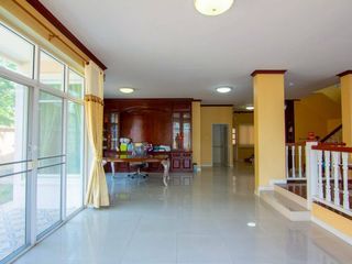 For sale 5 ベッドルーム house in Mueang Chiang Mai, Chiang Mai