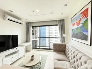 For rent 2 bedrooms condo in Pathum Wan, Bangkok