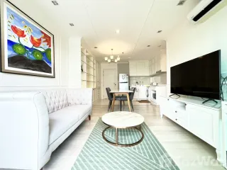 For rent 2 bedrooms condo in Pathum Wan, Bangkok