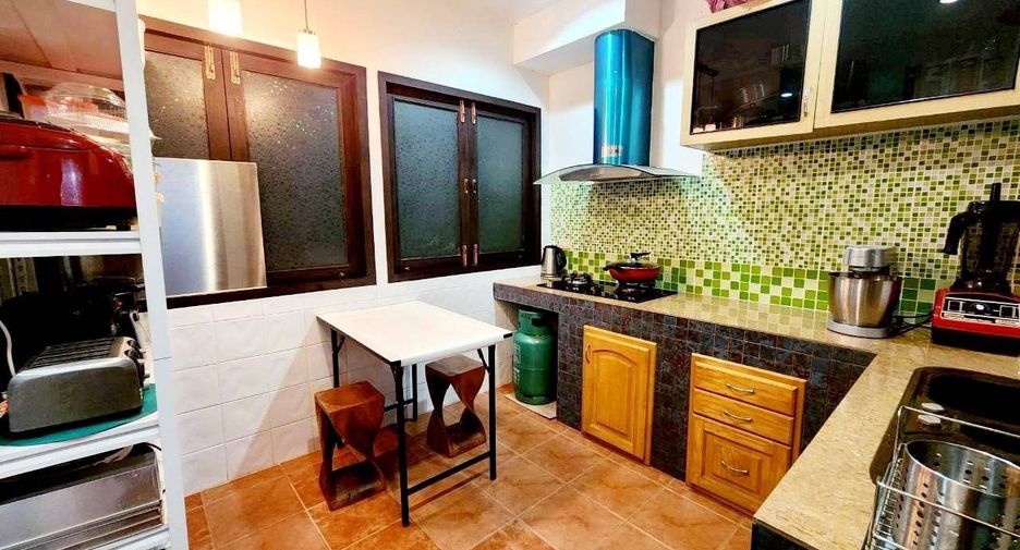 For sale 5 ベッドルーム house in Hang Dong, Chiang Mai